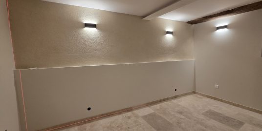 AUCH – Local commercial